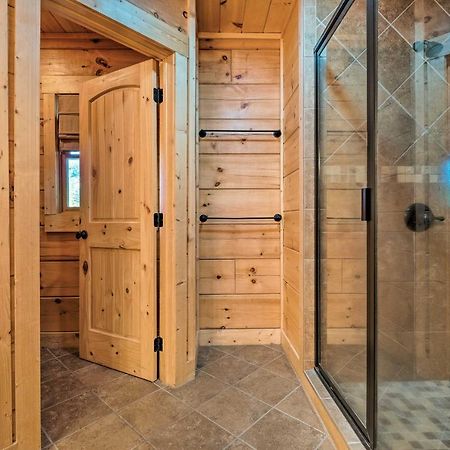 Pigeon Forge Cabin With Brand New Hot Tub And Views! Sevierville Exteriör bild
