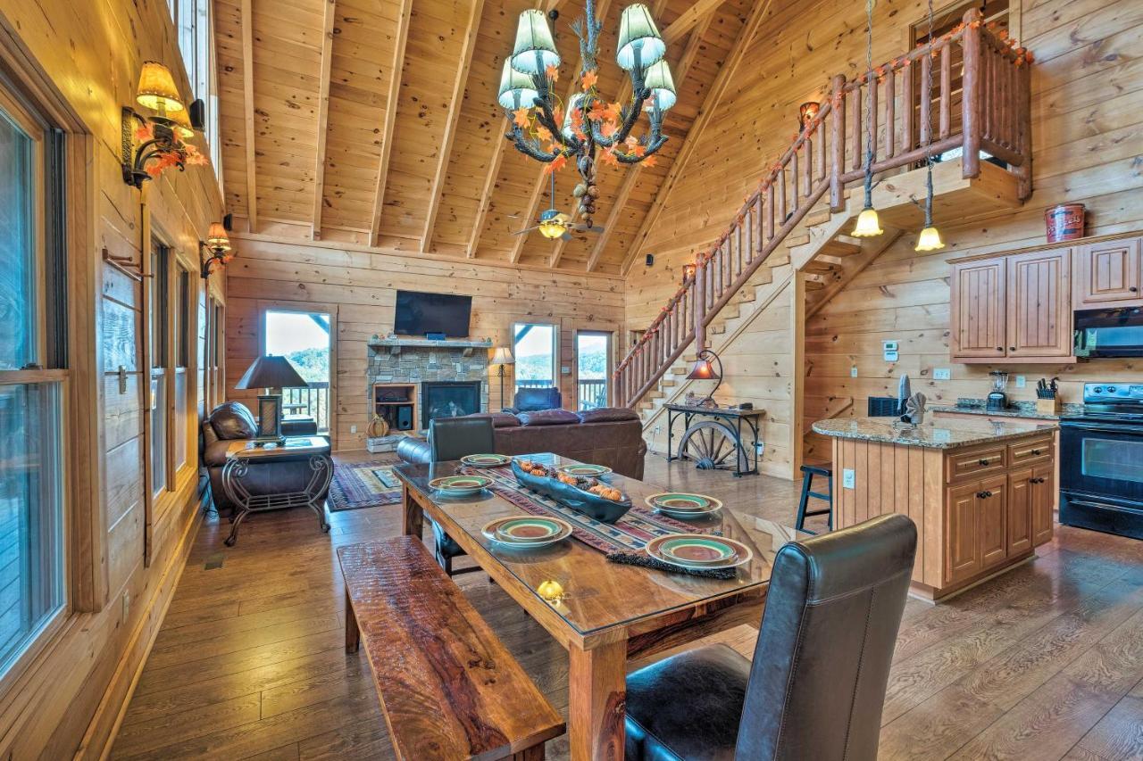 Pigeon Forge Cabin With Brand New Hot Tub And Views! Sevierville Exteriör bild